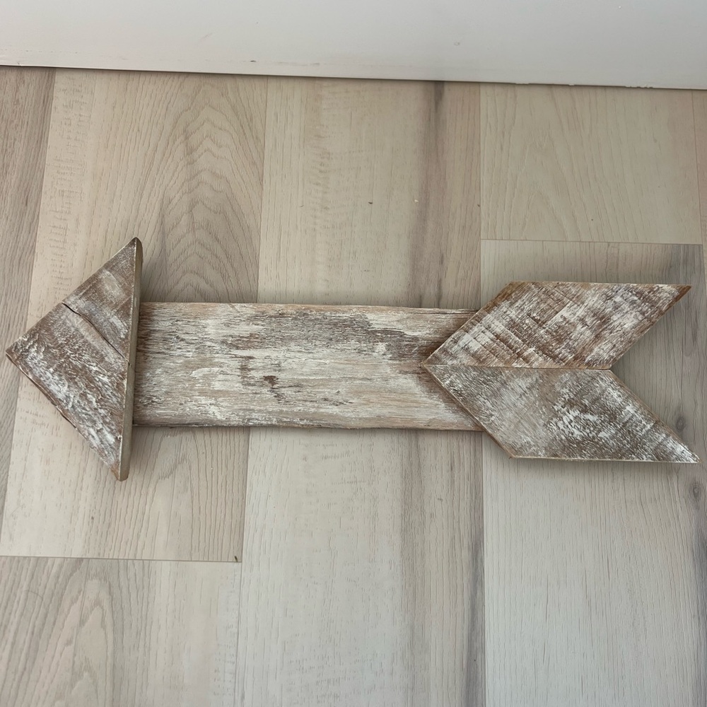 Wooden arrow